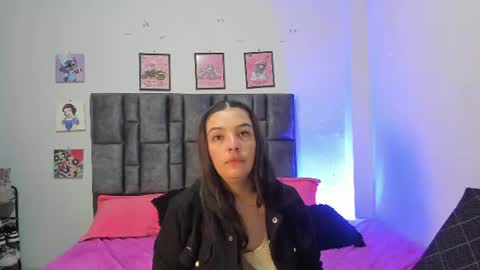 Perla online show from June 21, 6:16 am