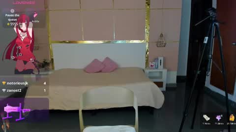 ESMERALDA online show from February 18, 6:48 am