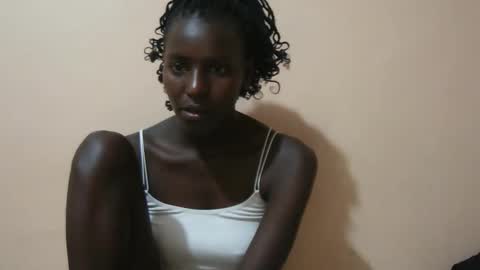 Snapshot of essie_n chatting on October 6, 10:29 pm Eddah online show from October 6, 10:29 pm