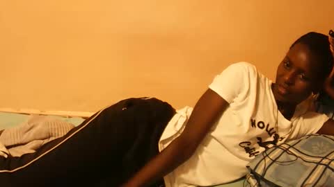 Snapshot of essie_n chatting on November 3, 3:35 pm Eddah online show from November 3, 3:35 pm