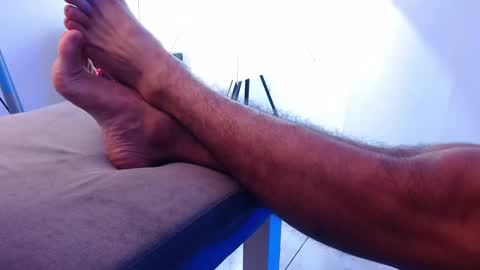 Snapshot of esteban_de_louise chatting on March 8, 9:51 pm ESTEBAN online show from March 8, 9:51 pm