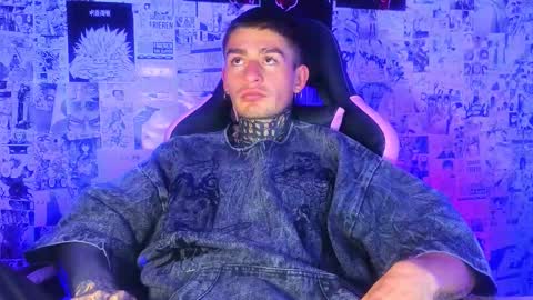 Esteban independent model online show from March 9, 12:36 am