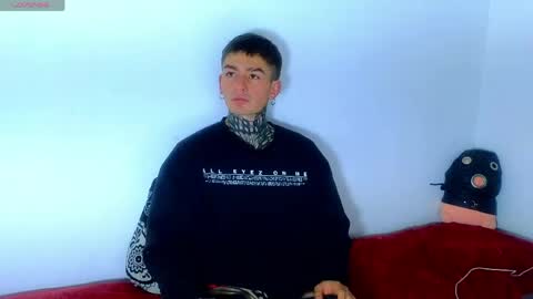Esteban independent model online show from April 23, 9:28 pm