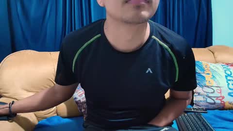 Snapshot of estebancot0314 chatting on January 31, 11:25 pm Esteban online show from January 31, 11:25 pm