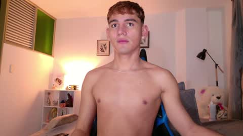 Esteban online show from March 16, 10:41 am