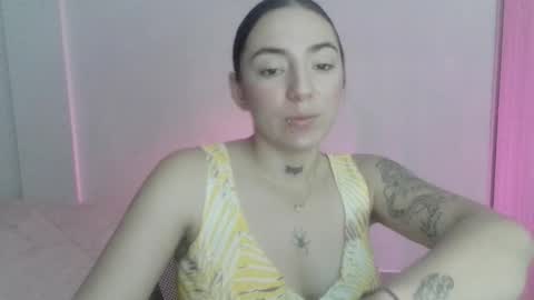 Snapshot of estefa1 chatting on November 19, 3:01 pm estefa1 online show from November 19, 3:01 pm