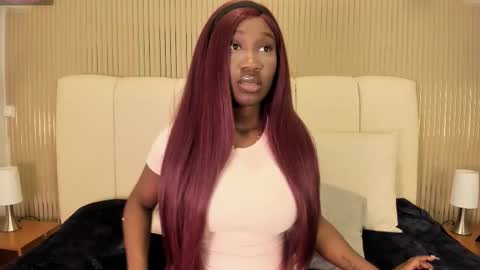 estefany online show from February 17, 3:58 am