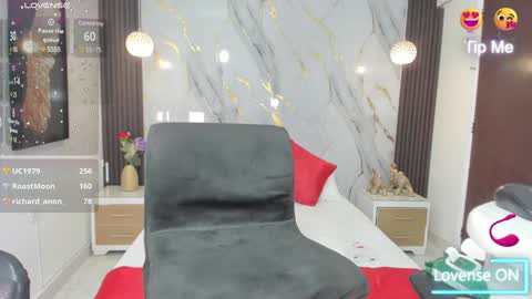 Snapshot of estephany_doll chatting on February 4, 5:01 pm Estephany online show from February 4, 5:01 pm