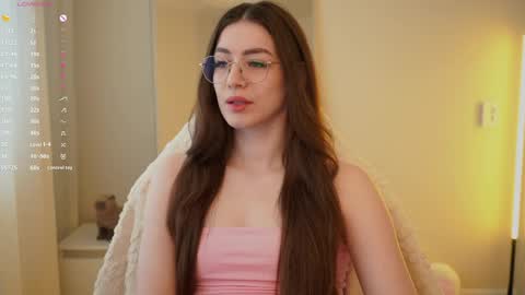 Snapshot of ester_hill chatting on May 25, 5:46 am Ester online show from May 25, 5:46 am