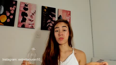 Snapshot of estrella_duran chatting on January 31, 11:24 pm Estrellita online show from January 31, 11:24 pm