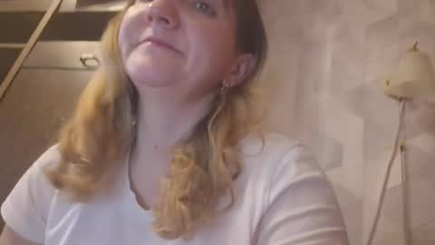 estrellawalters online show from April 28, 10:09 am