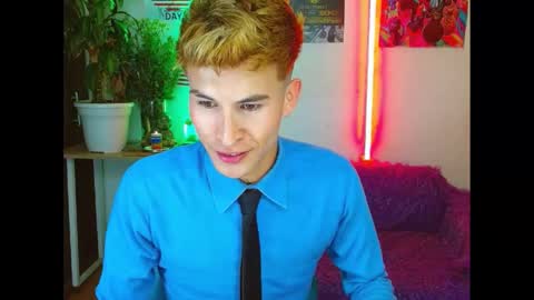 Snapshot of estrellita__jordan chatting on February 9, 5:08 am JORDAN online show from February 9, 5:08 am