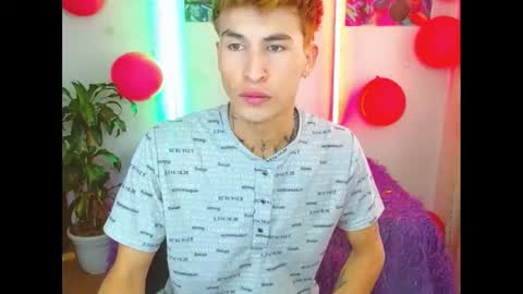 Snapshot of estrellita__jordan chatting on February 25, 4:21 pm JORDAN online show from February 25, 4:21 pm