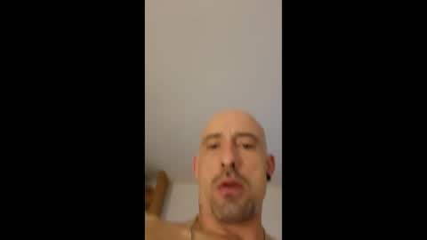 esy1988 online show from November 17, 3:01 am