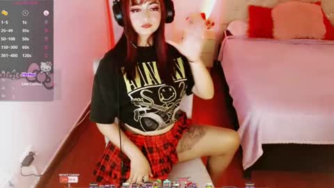 Moon online show from October 3, 8:17 pm