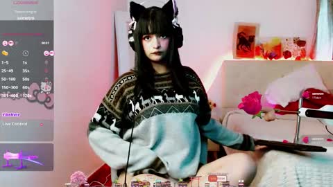 Moon online show from November 10, 8:30 pm