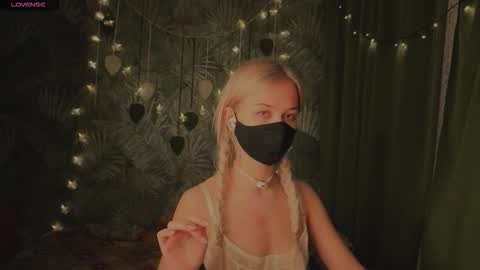 Sophia online show from March 5, 10:17 pm