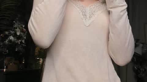 Natalie online show from December 22, 5:48 am