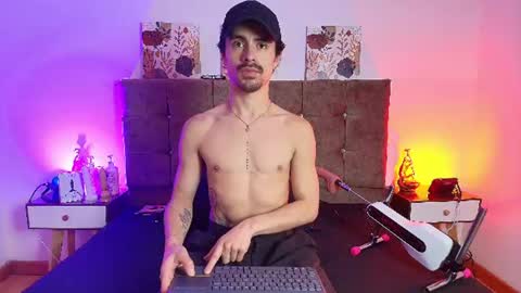 ethan  online show from July 20, 3:43 am