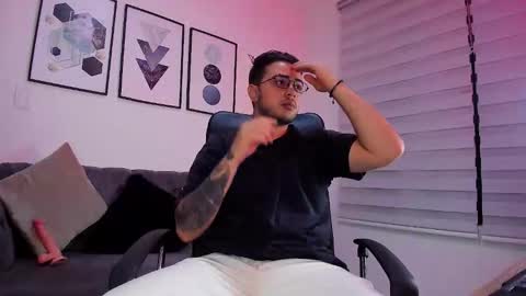 ethan_greacee online show from March 15, 11:05 am