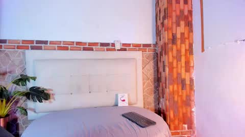 ethan helmut online show from January 11, 11:34 am