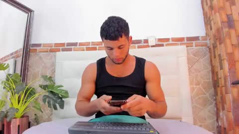 ethan helmut online show from January 21, 10:52 am