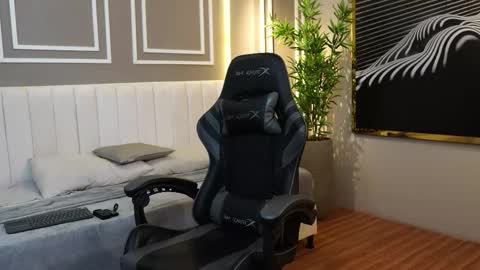 ethan_occonor online show from November 5, 8:14 am