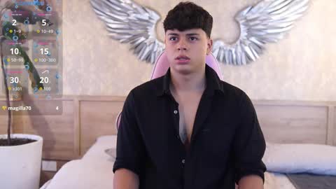 ethan_occonor online show from December 2, 6:14 pm