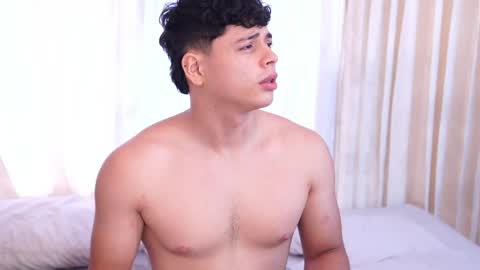 ethan_occonor online show from April 23, 7:38 pm
