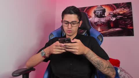 Snapshot of ethan_sai01 chatting on February 25, 6:09 pm ETHAN SAI online show from February 25, 6:09 pm