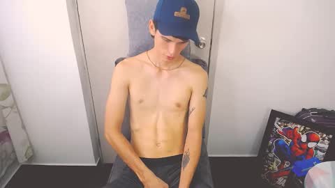 EthanColeeman online show from June 4, 4:13 pm