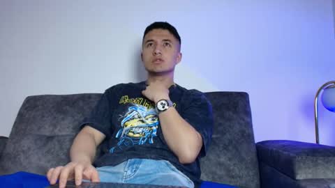 ethanconnor_ online show from October 8, 12:14 pm