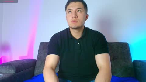 ethanconnor_ online show from May 5, 12:13 pm