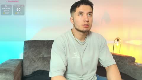 ethanconnor_ online show from May 15, 11:50 am