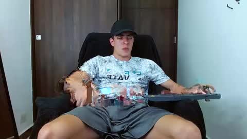 ethangreey1 online show from January 6, 10:26 pm