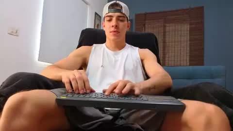 ethangreey1 online show from July 10, 3:58 pm