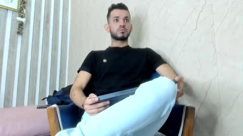 Snapshot of ethangrey_ chatting on November 26, 11:33 am Ethan Grey online show from November 26, 11:33 am