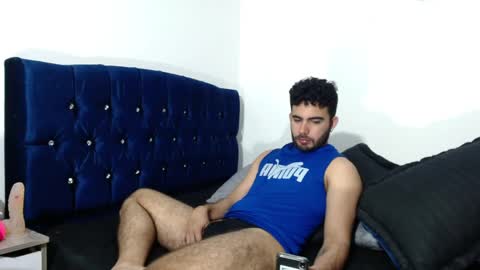 Snapshot of ethanhairy chatting on February 1, 6:08 pm Ethan online show from February 1, 6:08 pm