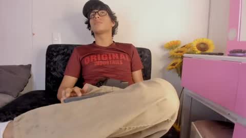 ethanking__ online show from August 3, 1:49 pm
