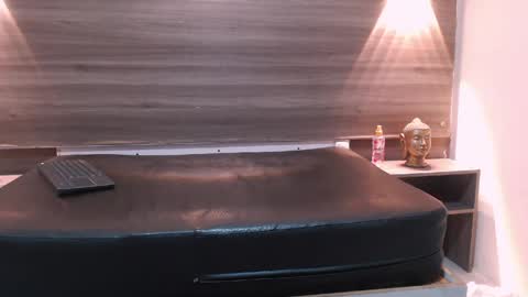 ethann cock1 online show from April 16, 10:34 pm