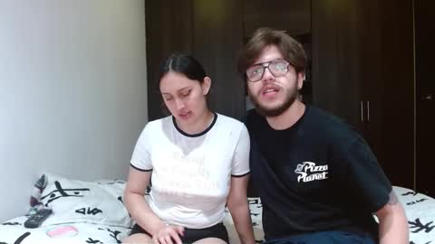 Snapshot of ethanrose23 chatting on September 17, 3:41 am ethan and eve online show from September 17, 3:41 am