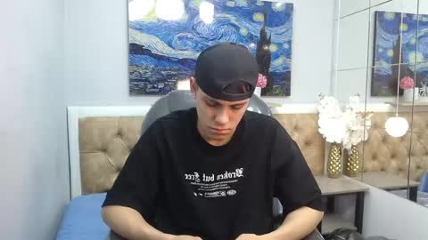 Snapshot of ethanx18 chatting on June 2, 4:58 am ethanx18 online show from June 2, 4:58 am