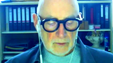 Snapshot of etonne chatting on December 18, 11:49 am etonne online show from December 18, 11:49 am