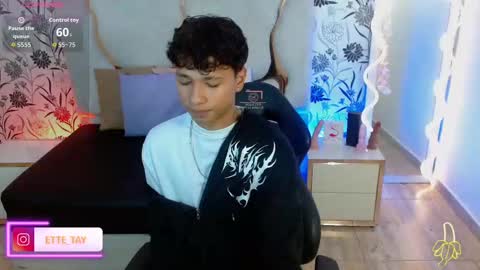 ette online show from October 27, 3:21 am