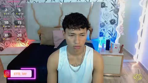 ette online show from October 31, 3:29 am