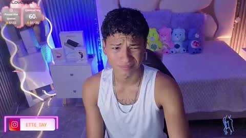 ette online show from February 2, 3:49 am