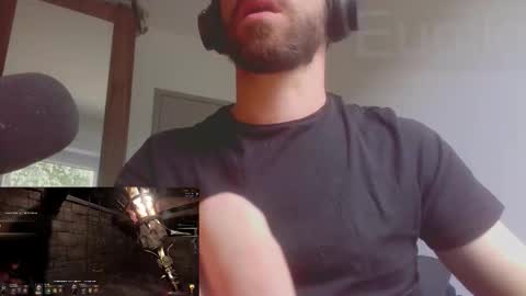 eunile online show from October 4, 2:26 pm