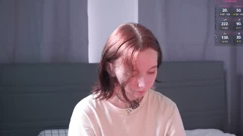 Snapshot of euphoria_girls chatting on July 10, 12:48 am check about me online show from July 10, 12:48 am