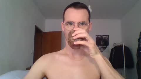 Snapshot of europe_bang chatting on September 21, 9:00 am Andrea online show from September 21, 9:00 am