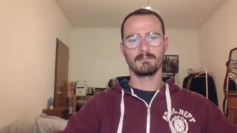 Snapshot of europe_bang chatting on October 17, 9:39 pm Andrea online show from October 17, 9:39 pm